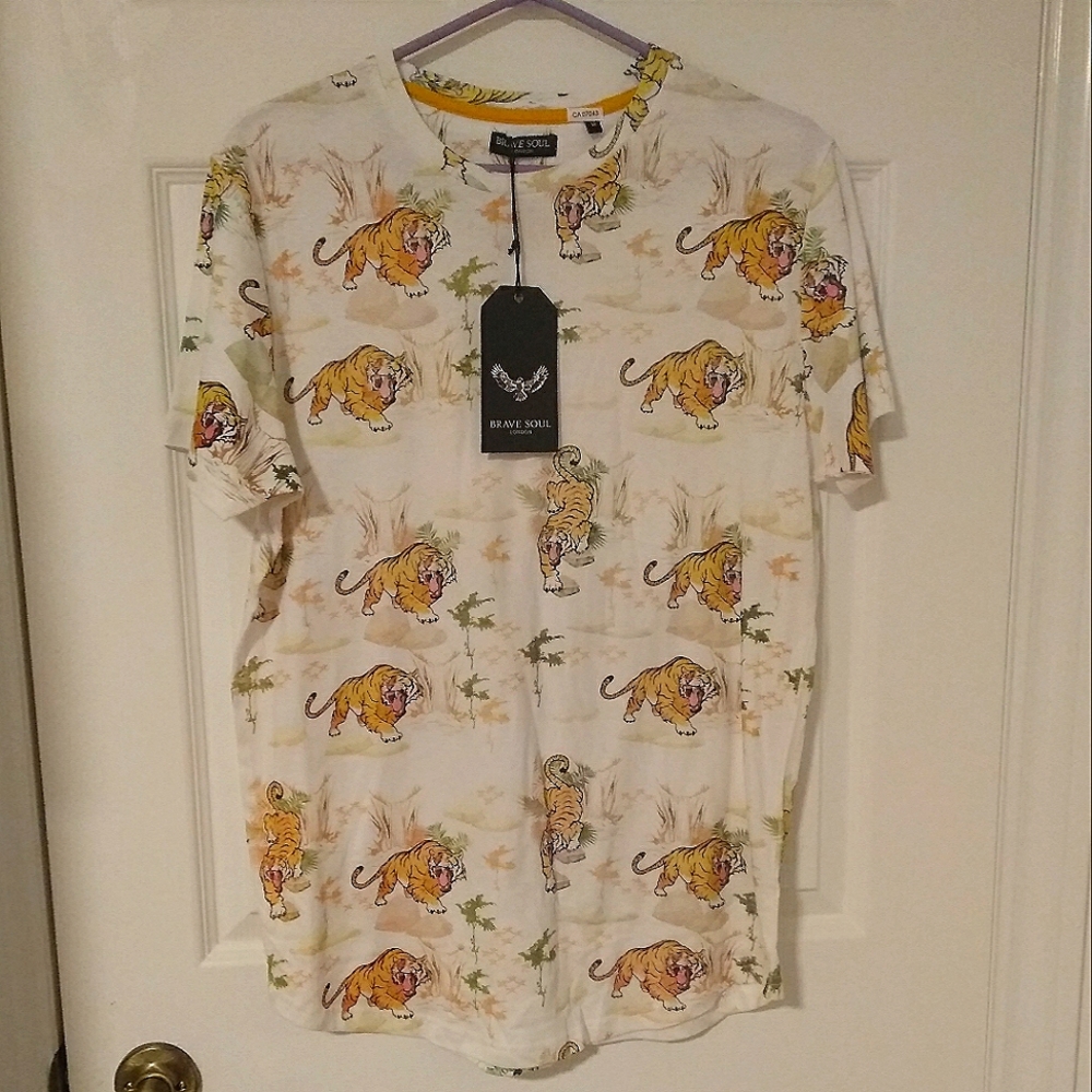 🔥2/$25🔥Brave Soul Men's t-shirt 👕 sz medium